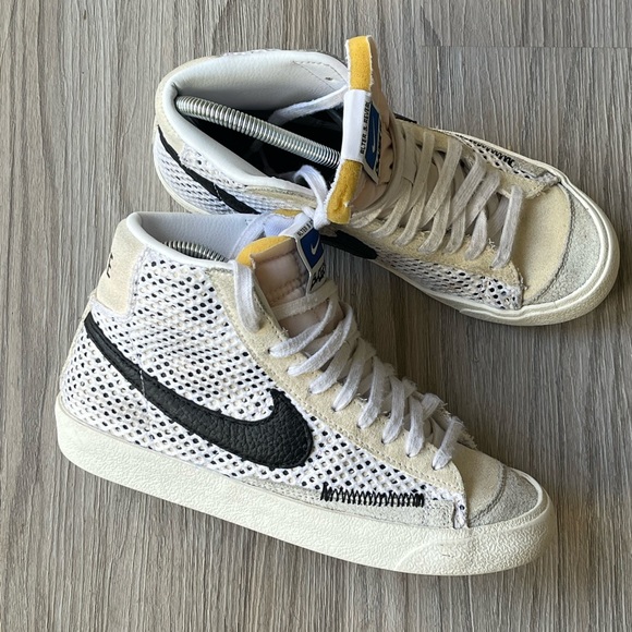 Nike Shoes - Nike Blazer Mid 77 Alter and Reveal (GS) 
Style DO7138-100 Size 5.5Y/7.5W/5.5M